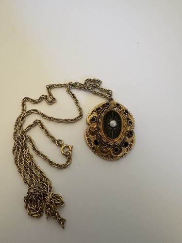 Vintage sphinx gold - vintage,