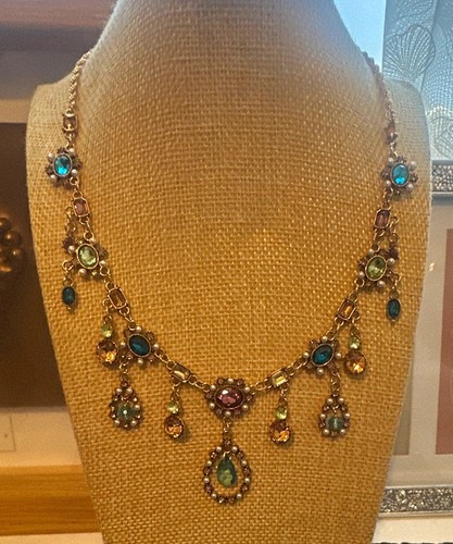 Vintage style victorian - style,