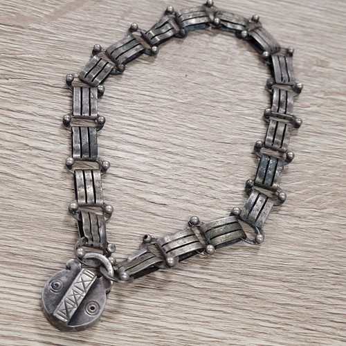 Unusual antique mid victorian - mid,