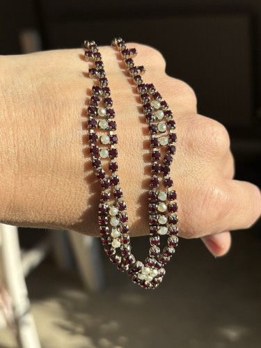 Vintage garnet red - vintage,