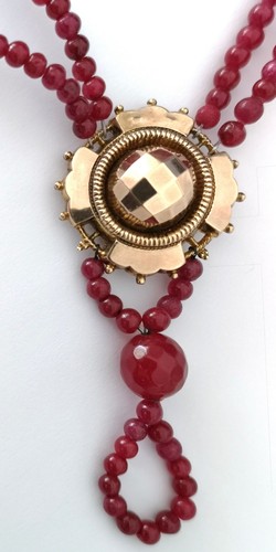 Stunning solid gold - stunning!,