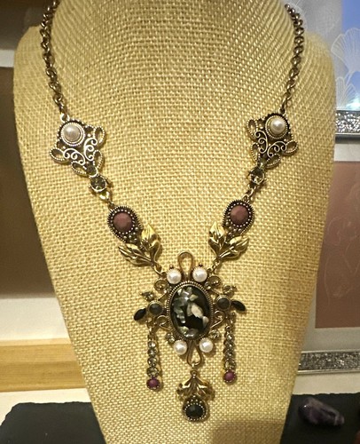 Victorian inspired vintage - victorian,