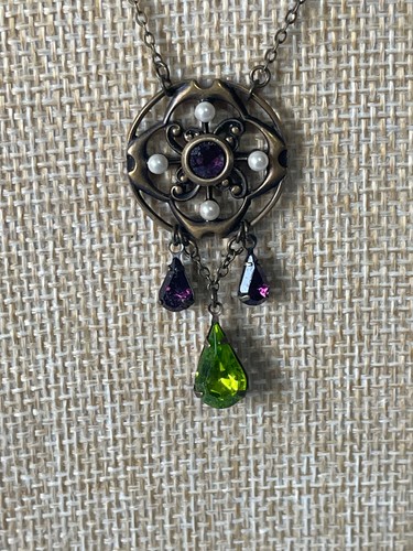 Pretty victorian style antique